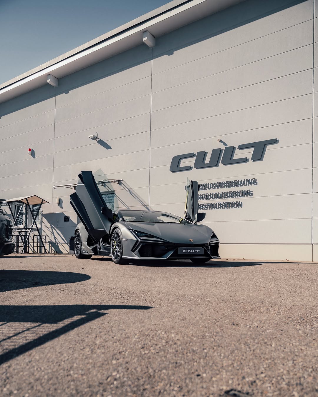 Lamborghini Revuelto